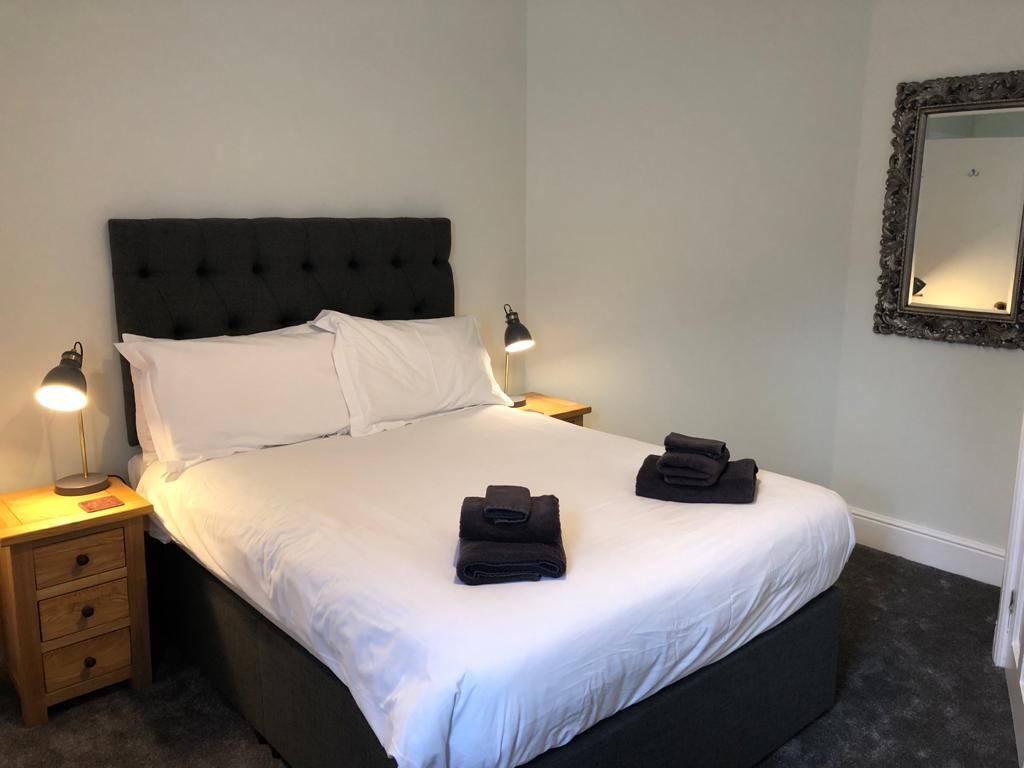 A double room at The Grove Guesthouse, Whitby